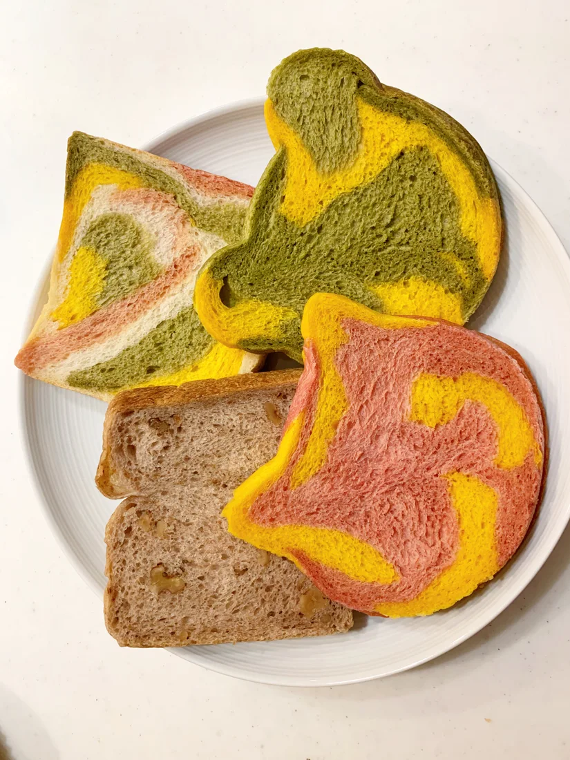 お野菜パンそらのパン・商品